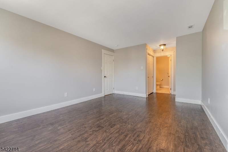 Fox Hill - Residential