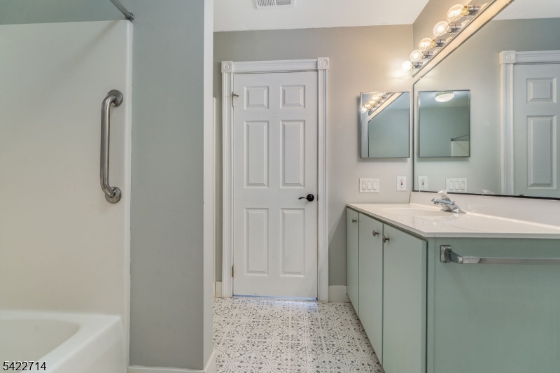 Fox Hill - Residential