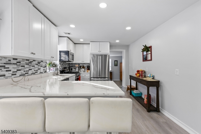 Schooleys Mountain - Residential