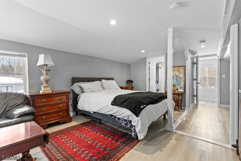 Schooleys Mountain - Residential