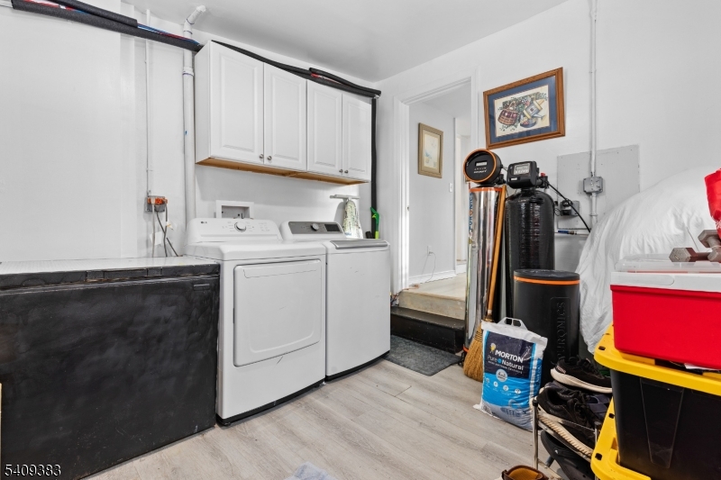 Schooleys Mountain - Residential