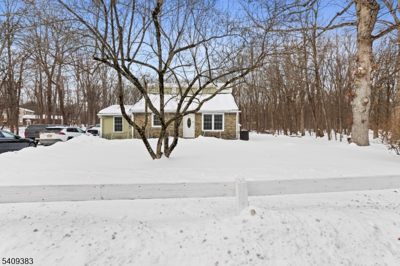 Schooleys Mountain - Residential