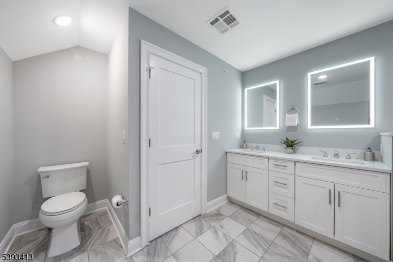 Murray Hill - Residential