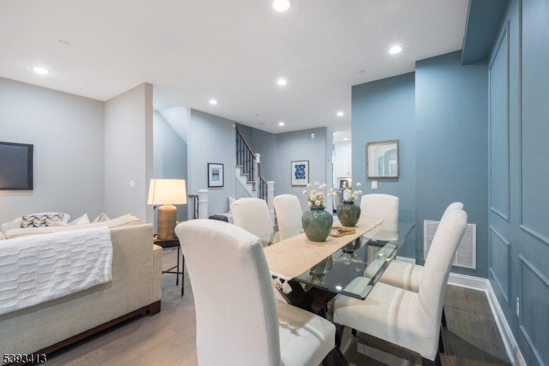 Murray Hill - Residential