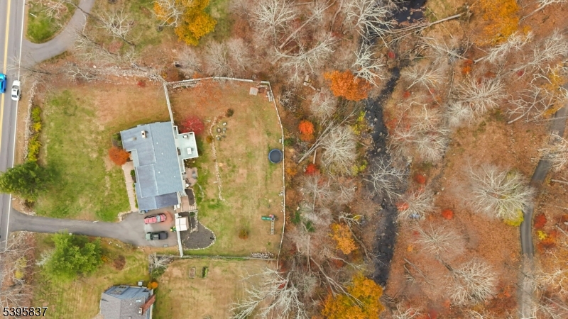 RIVER ROAD - Residential