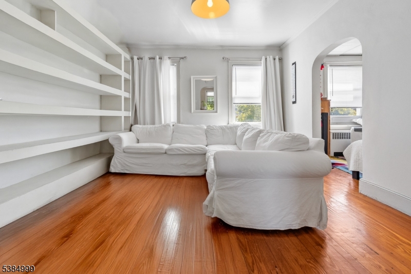 Paulus Hook - Residential Income