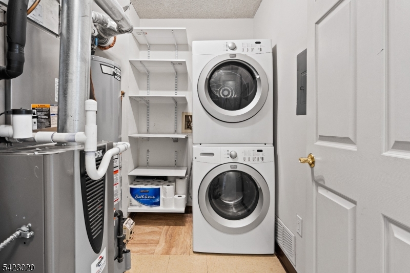 Society Hill III - Residential