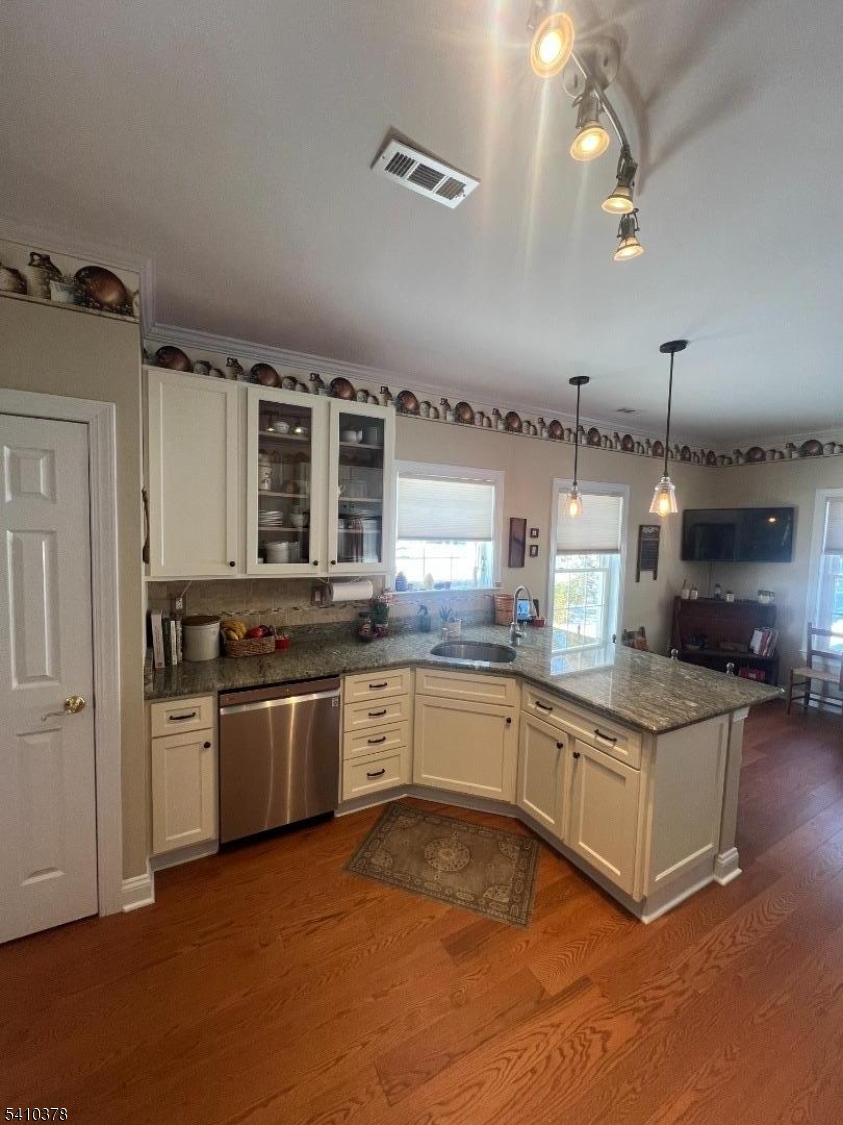 Walnut Brook - Residential