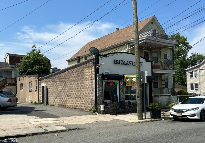 Riverside - Residential Income