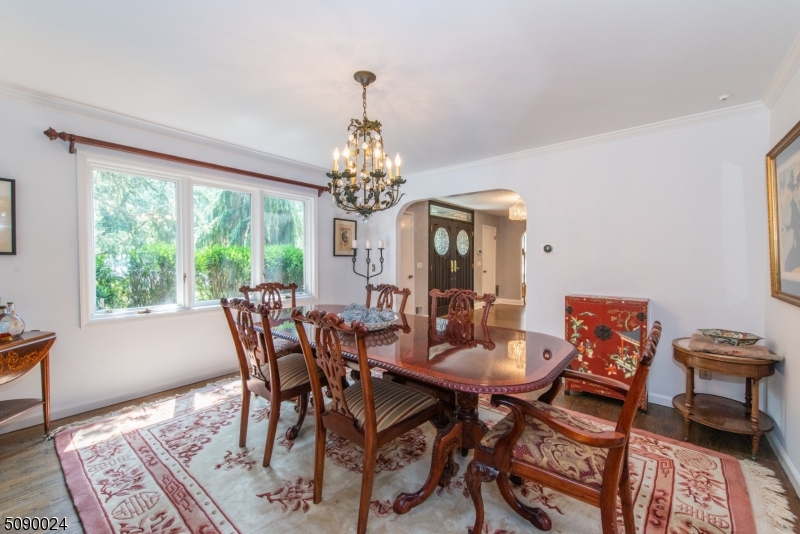 CHESTNUT HILL - Residential