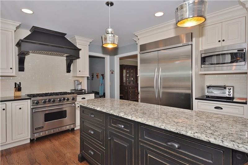 CHESTNUT HILL - Residential