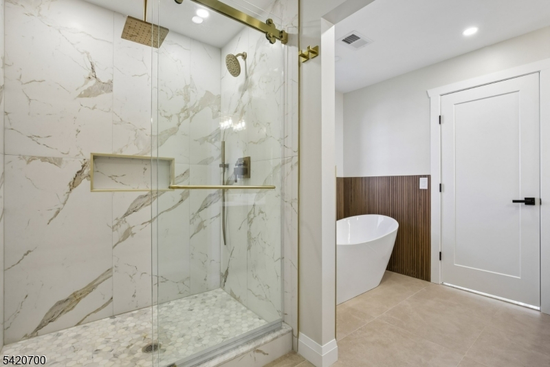 Central Villas - Residential