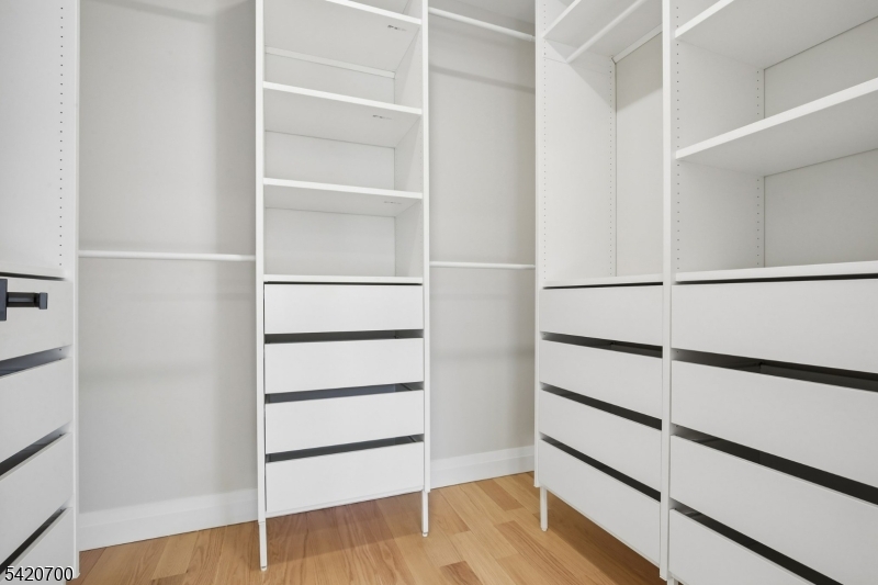 Central Villas - Residential