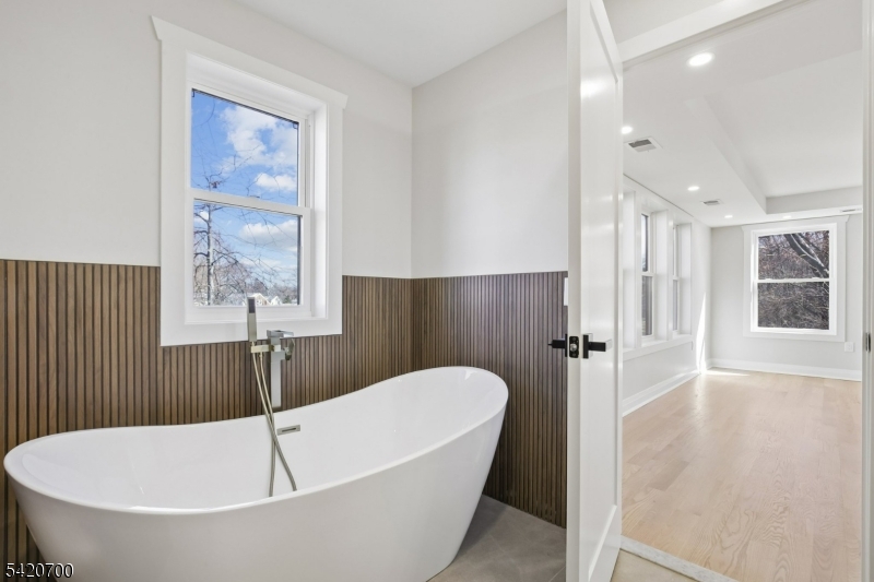 Central Villas - Residential