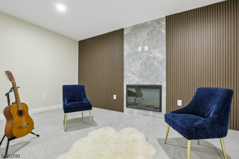 Central Villas - Residential