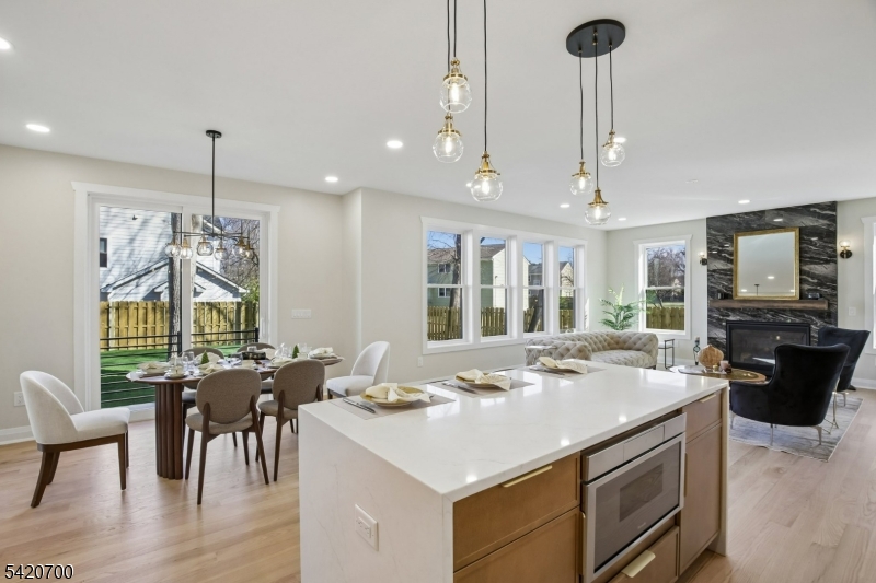 Central Villas - Residential