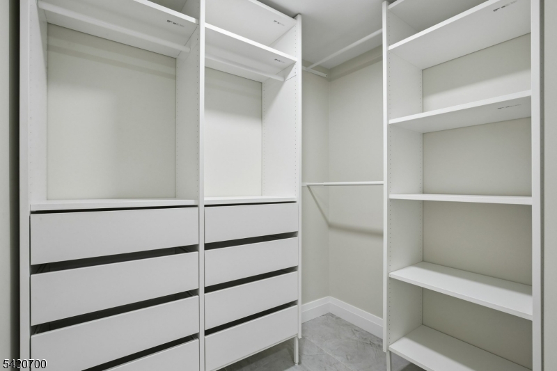 Central Villas - Residential