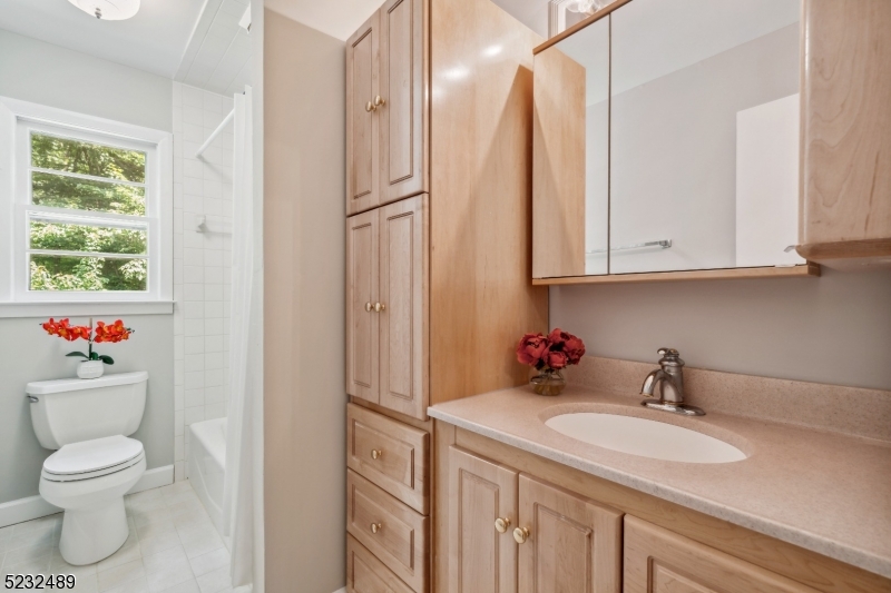 Eyland Woods Estate - Residential