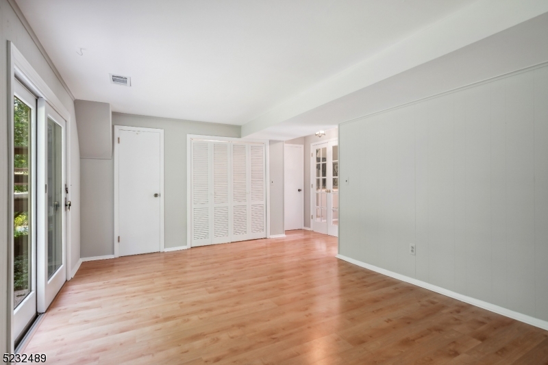 Eyland Woods Estate - Residential