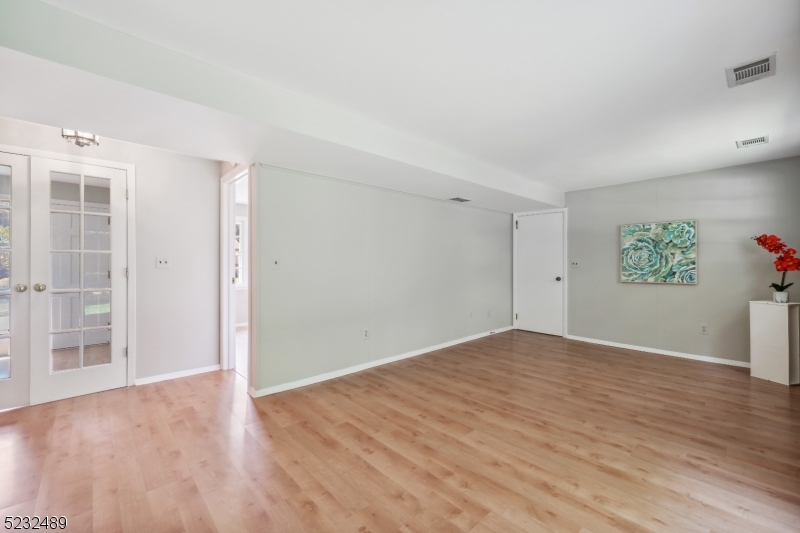 Eyland Woods Estate - Residential