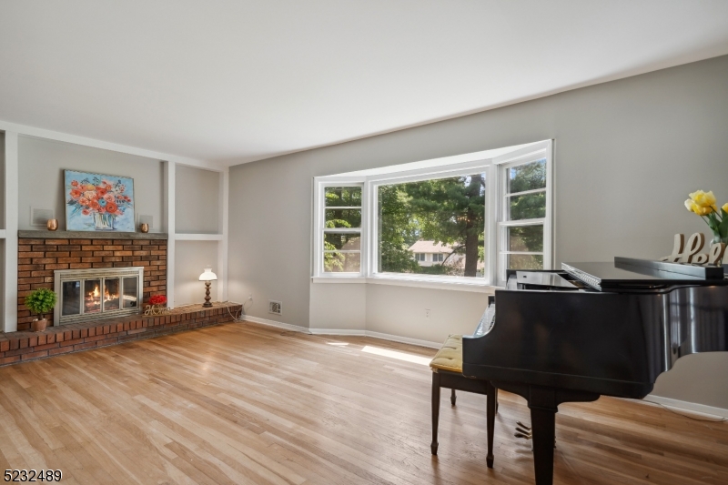 Eyland Woods Estate - Residential