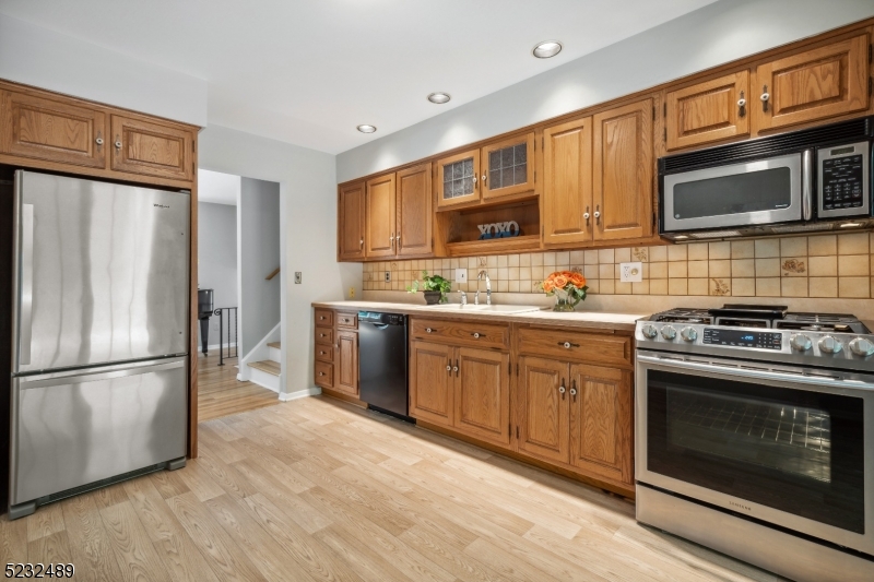 Eyland Woods Estate - Residential