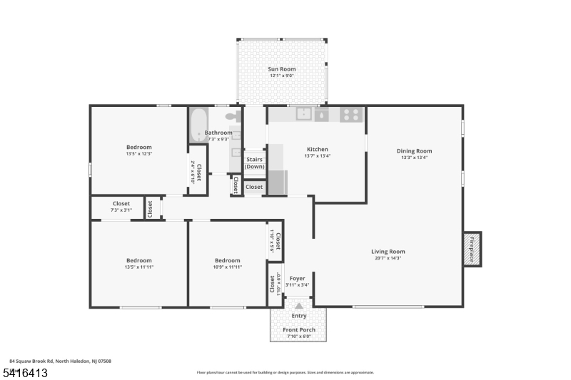 Main image without alt text