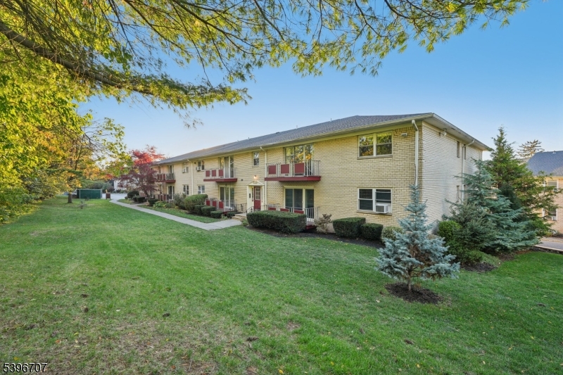 Whitestone Gardens - Residential