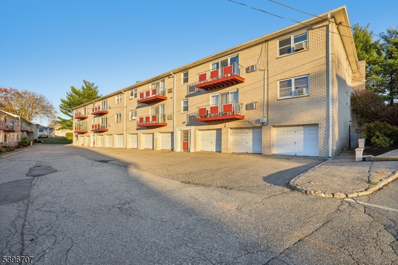 Whitestone Gardens - Residential