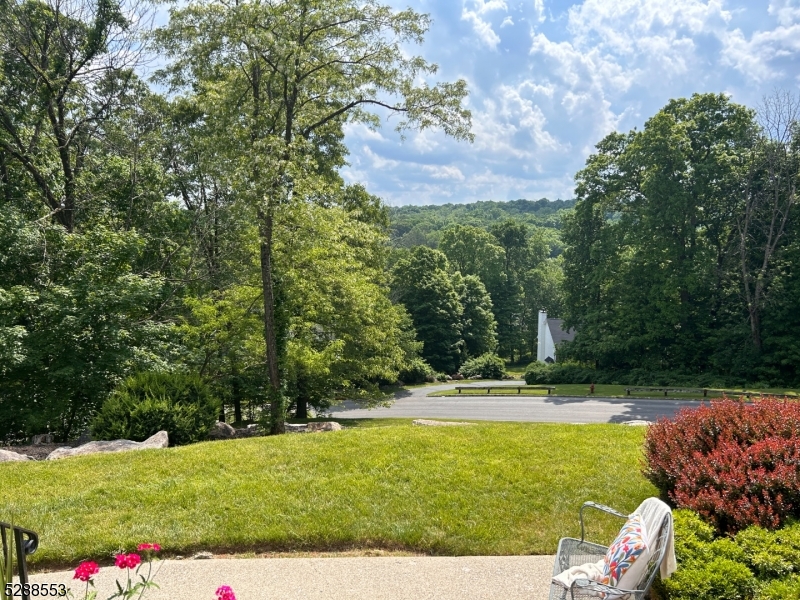 Woodlake Crest - Residential