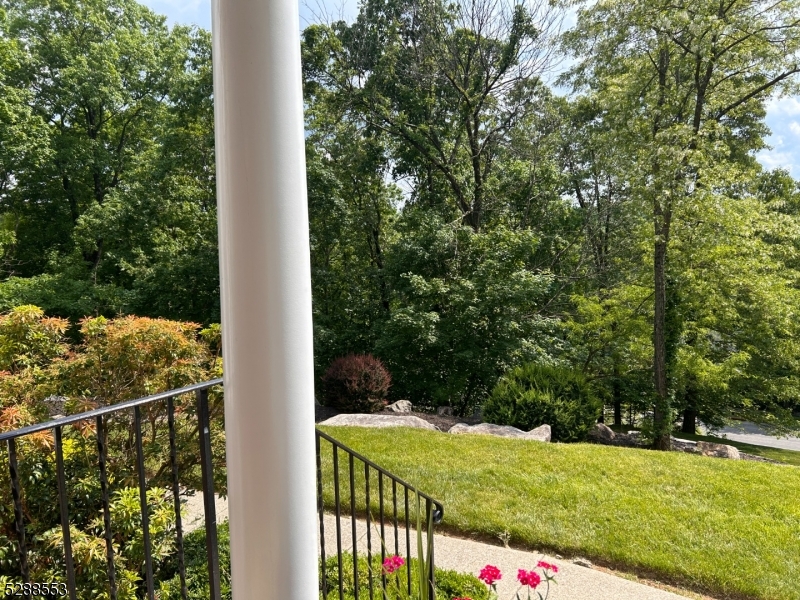 Woodlake Crest - Residential