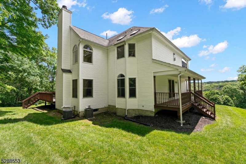 Woodlake Crest - Residential