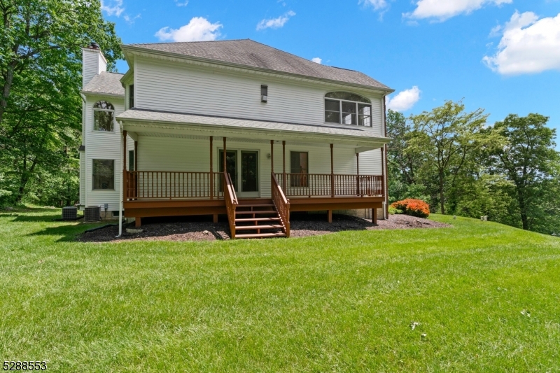 Woodlake Crest - Residential