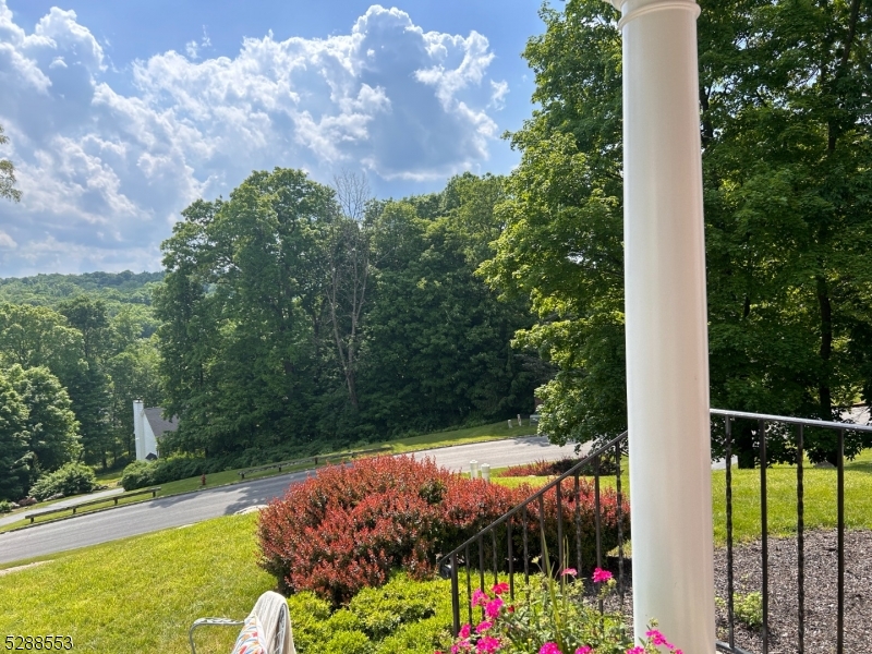 Woodlake Crest - Residential