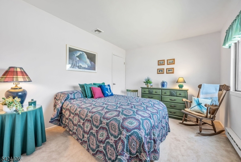 OVERLOOK VILLAGE - Residential