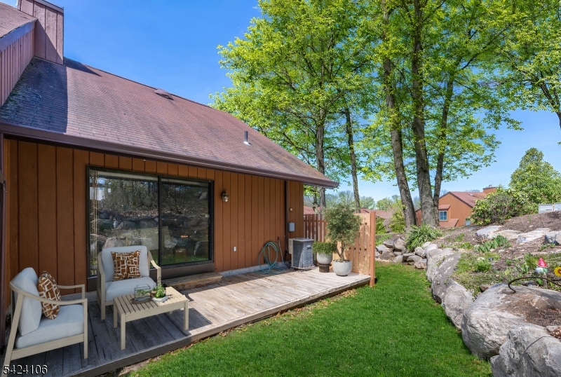 OVERLOOK VILLAGE - Residential