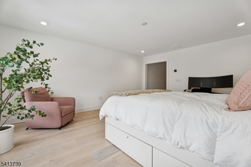 Carriages at Berkeley - Residential