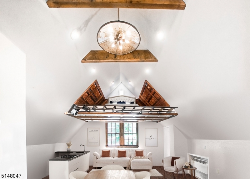 Hill Section - Residential