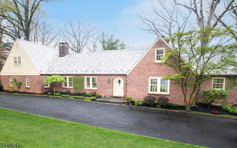 Hill Section - Residential