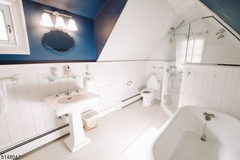 Hill Section - Residential