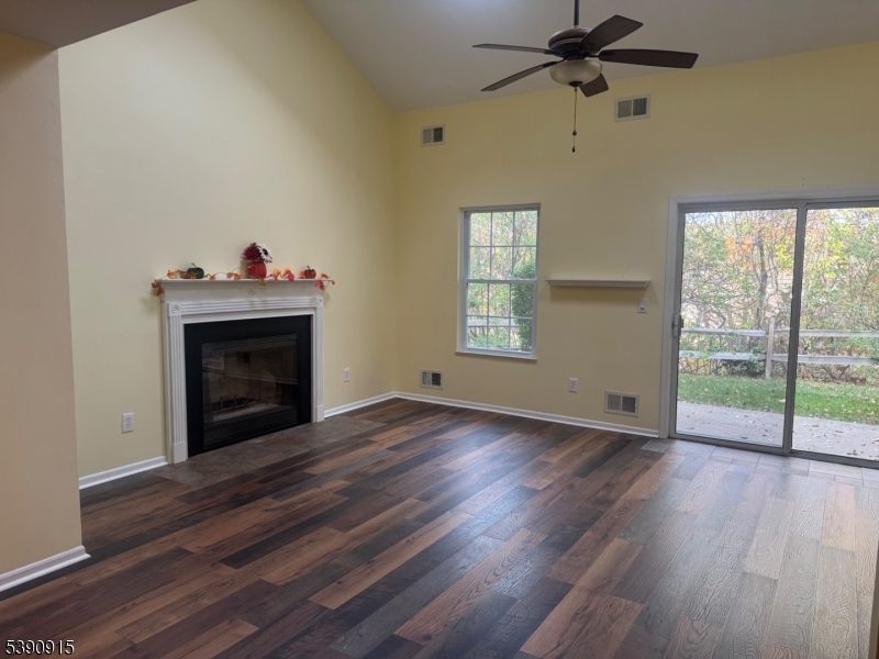 Hampton Commons - Residential