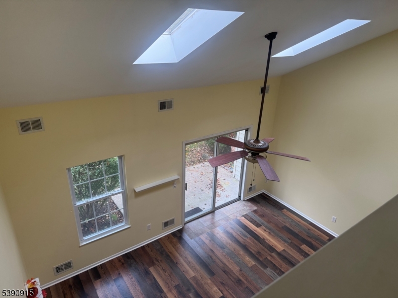 Hampton Commons - Residential