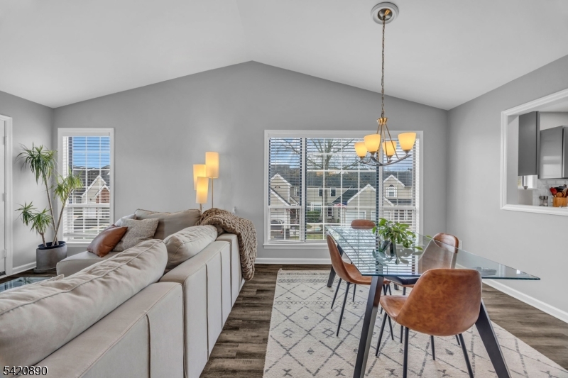 Whitehouse Village - Residential