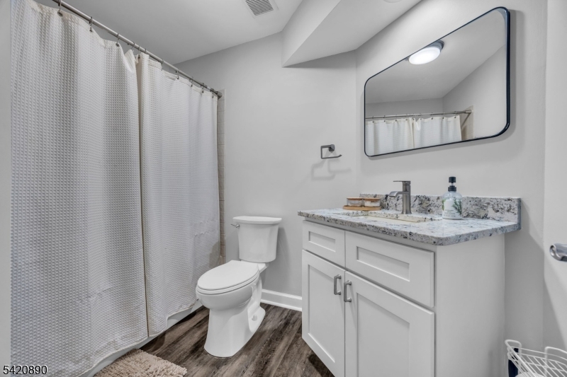 Whitehouse Village - Residential