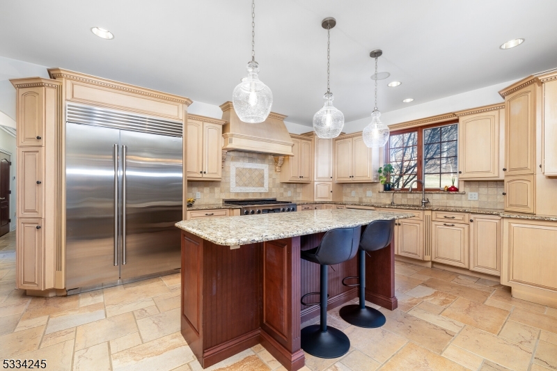 MARTINSVILLE - Residential