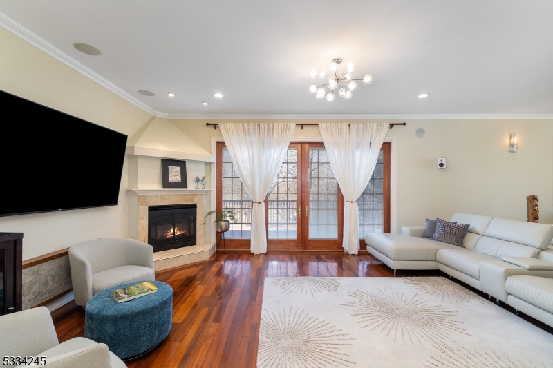 MARTINSVILLE - Residential