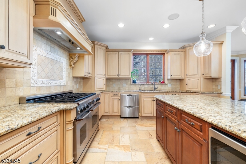 MARTINSVILLE - Residential