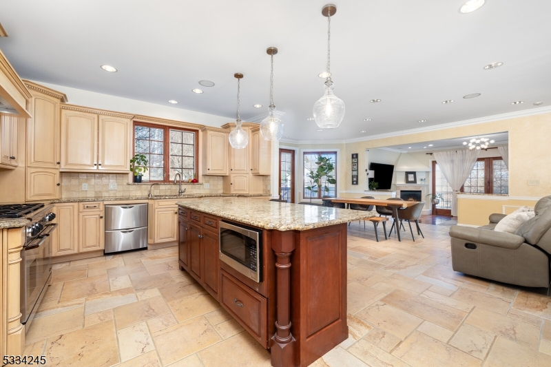 MARTINSVILLE - Residential