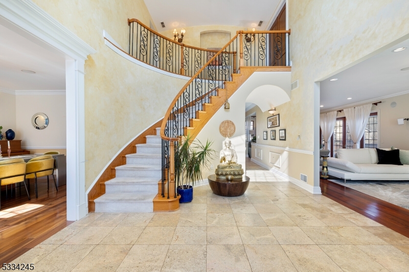 MARTINSVILLE - Residential