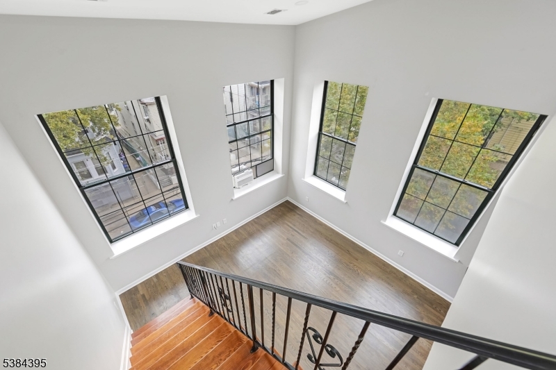 Hillcrest - Residential